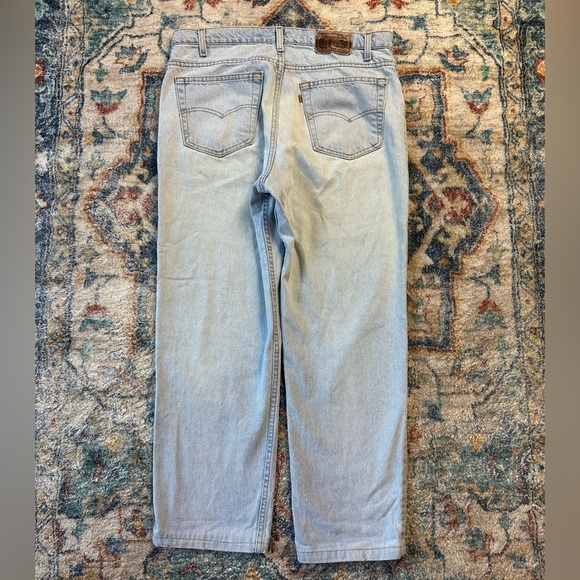 Vintage Levi’s 540 Lightwash Jeans Size 36 - Picture 3 of 8